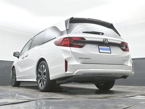 New 2026 Honda Odyssey Elite image 50