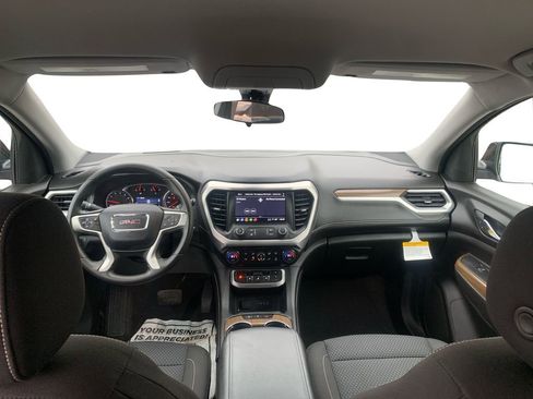 Used 2023 GMC Acadia SLE w/ Driver Convenience Package image 17