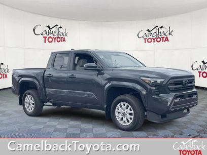New 2025 Toyota Tacoma SR5