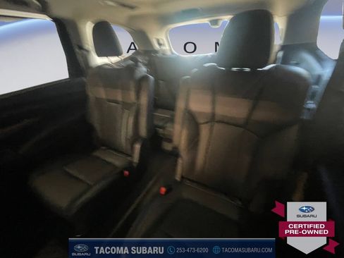 Used 2023 Subaru Ascent Touring AWD/4WD image 16