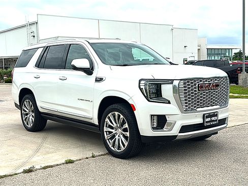 Used 2022 GMC Yukon Denali AWD/4WD image 10