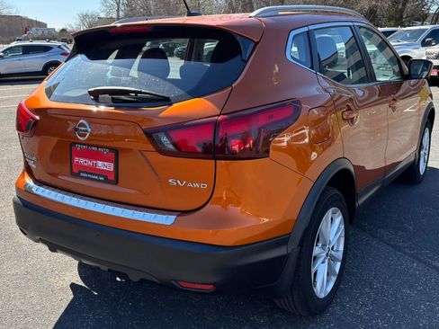 Used 2017 Nissan Rogue Sport SV w/ SV Premium Package image 9