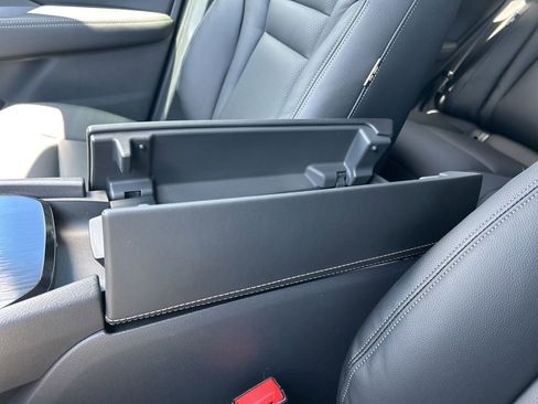 New 2026 Nissan Rogue SV FWD image 38