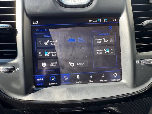 Used 2023 Chrysler 300 C RWD image 10