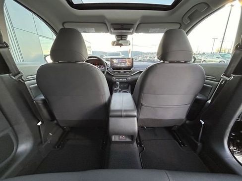 New 2025 Nissan Altima 2.5 SV w/ SV Special Edition Package AWD/4WD image 34