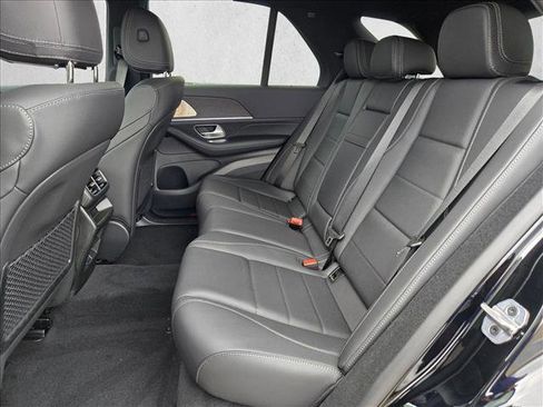 New 2026 Mercedes-Benz GLE 450 4MATIC image 16