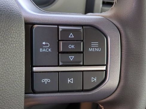 New 2026 Ford F250 Lariat w/ Black Appearance Package AWD/4WD image 32