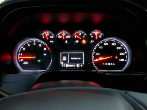 Used 2021 Chevrolet Silverado 1500 Custom Trail Boss w/ LPO, Dark Essentials Package image 24