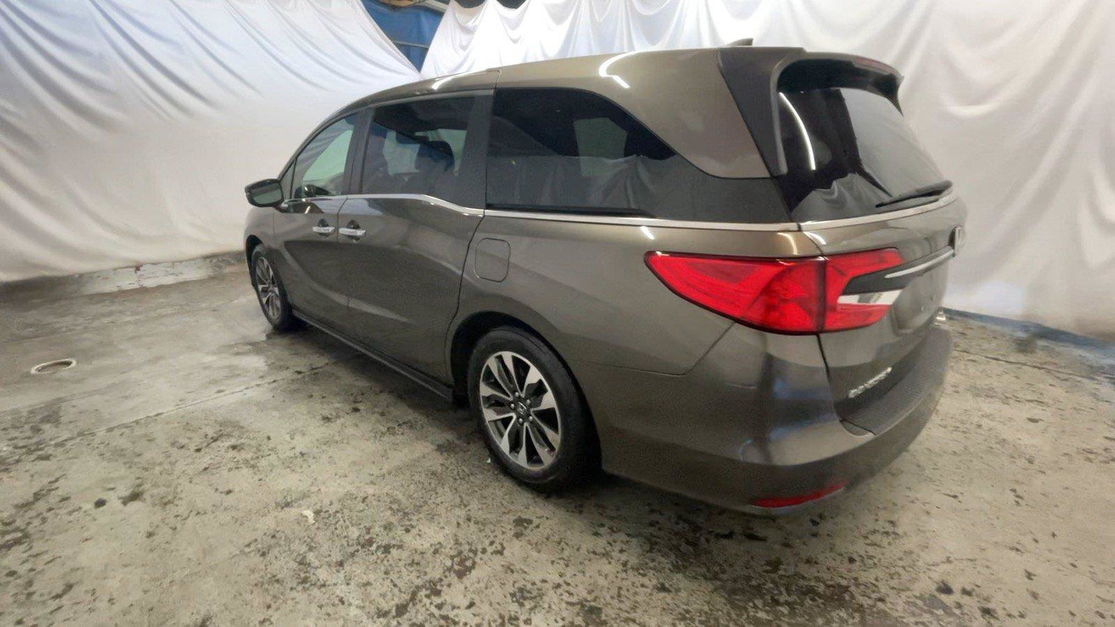 Used 2022 Honda Odyssey EX-L image 10