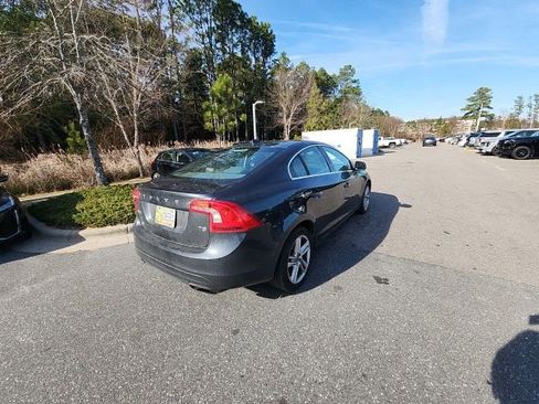 Used 2015 Volvo S60 T5 Premier image 8