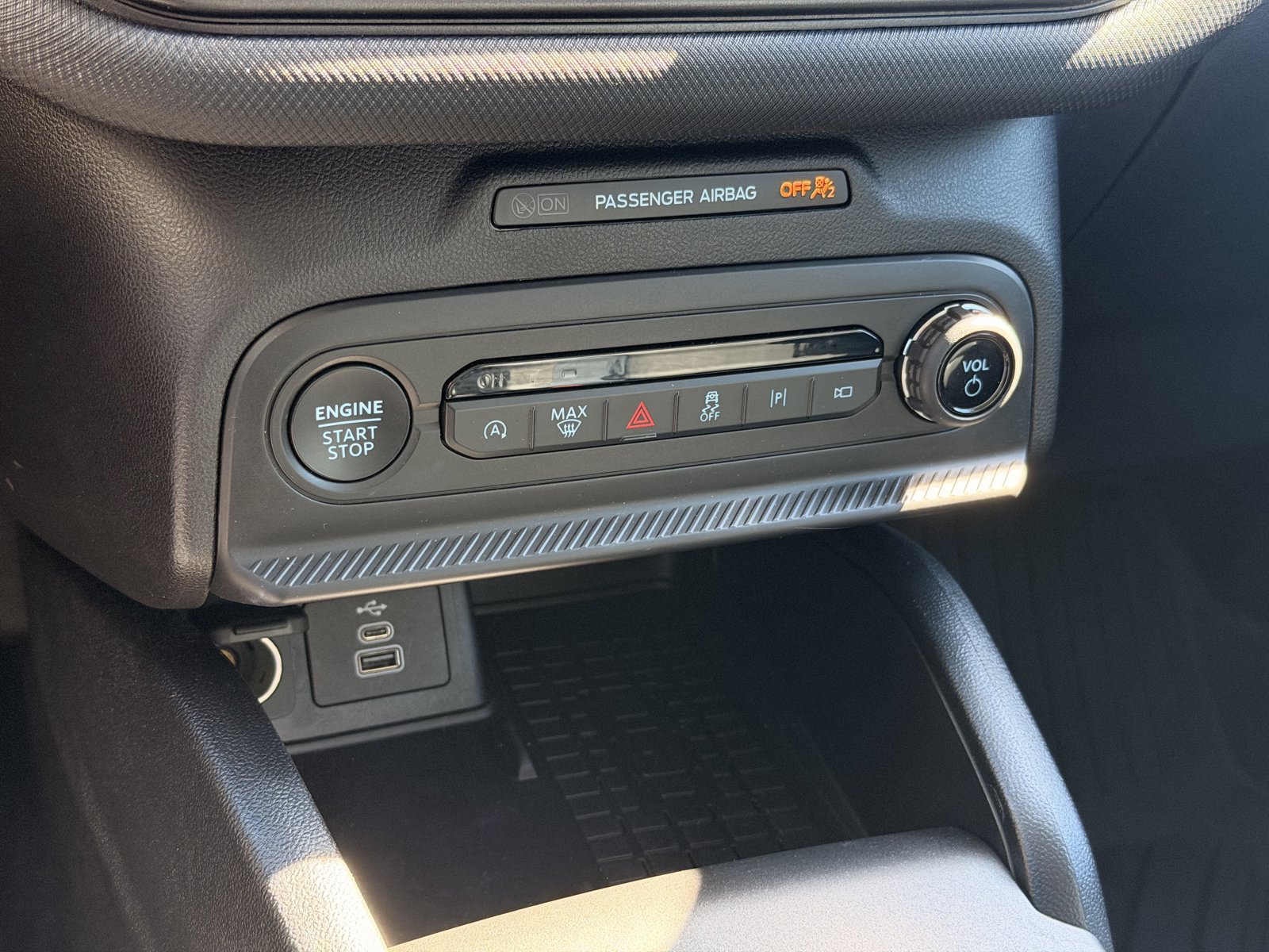 Used 2025 Ford Bronco Sport Outer Banks w/ Outer Banks Tech Package+ AWD/4WD image 35