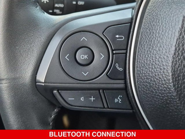 Used 2025 Toyota Corolla Cross XLE AWD/4WD image 19