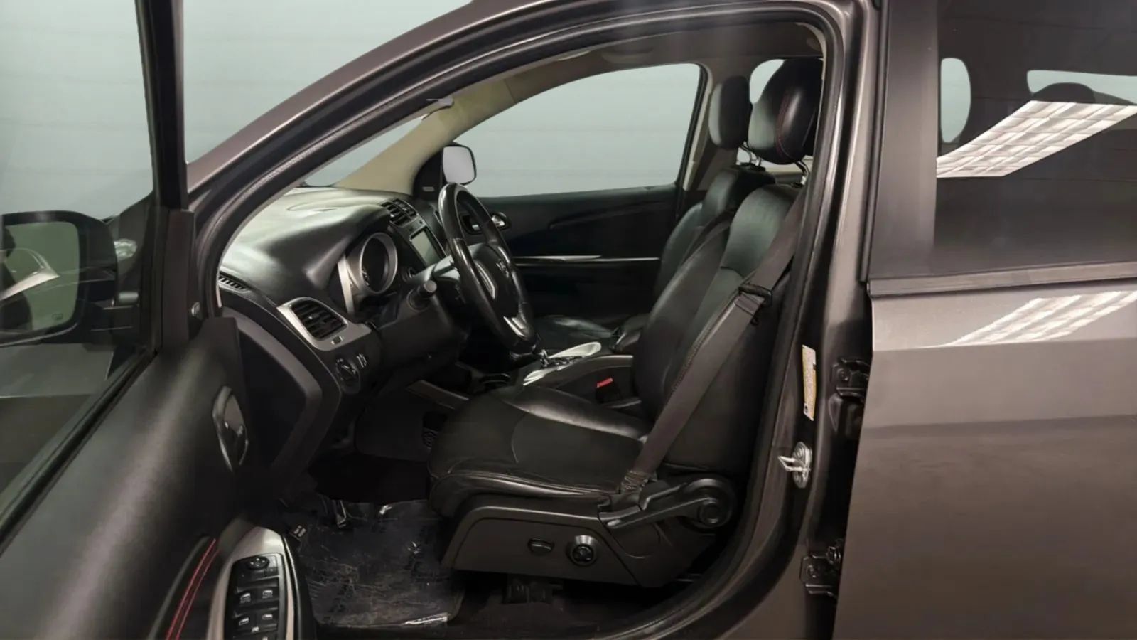 Used 2017 Dodge Journey GT FWD image 21