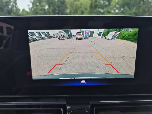 Used 2025 Chevrolet TrailBlazer ACTIV w/ Convenience Package AWD/4WD image 15