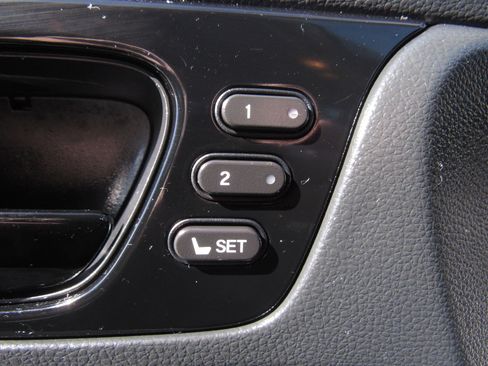 Certified 2023 Honda Odyssey Touring image 27