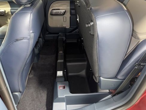 New 2025 Ford Maverick Lariat w/ 4K Tow Package image 36