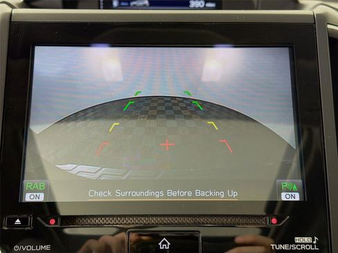 Used 2022 Subaru Forester Limited image 16