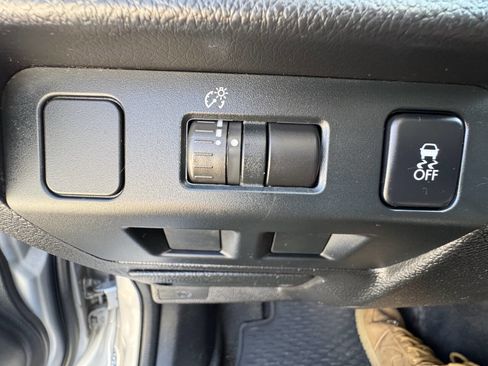 Used 2013 Subaru Impreza 2.0i Premium w/ All-Weather Pkg image 52