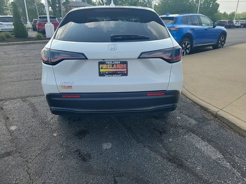 New 2026 Honda HR-V LX image 6