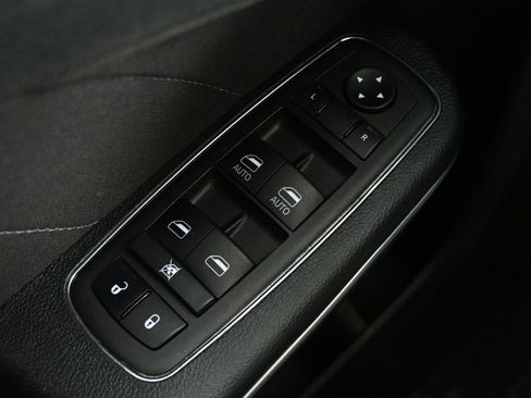 Used 2023 Dodge Charger SXT image 20