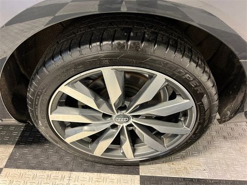 Used 2020 Audi A4 2.0T Premium w/ Convenience Package image 15