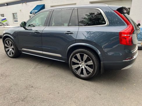 Used 2022 Volvo XC90 T6 Inscription w/ Advanced Package AWD/4WD image 2