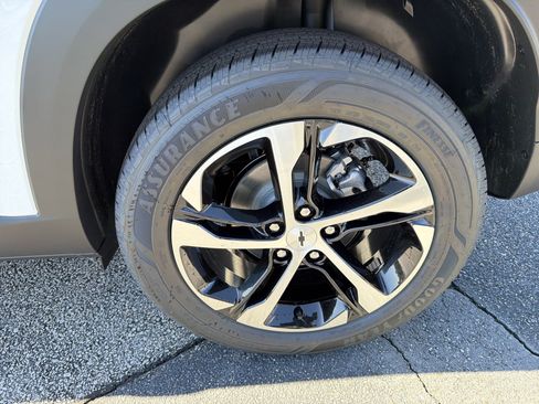 New 2026 Chevrolet Trax RS image 19