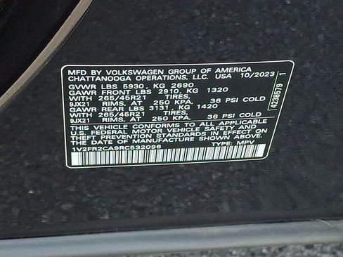 Used 2024 Volkswagen Atlas SEL Premium R-Line AWD/4WD image 27