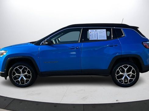 Certified 2024 Jeep Compass Limited image 5