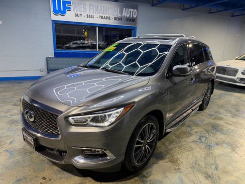 Used 2020 INFINITI QX60 Luxe w/ Sensory Package image 5