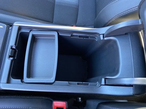 Used 2025 Honda Civic Sport image 39