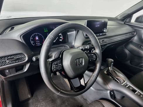 Certified 2024 Honda HR-V Sport image 8