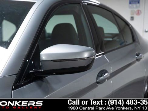 Used 2023 BMW 540i xDrive w/ M Sport Package image 11