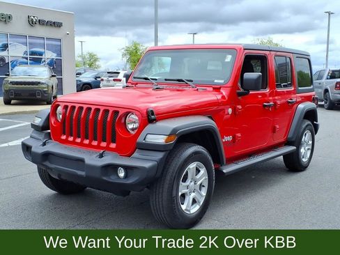 Used 2021 Jeep Wrangler Unlimited Sport AWD/4WD image 2