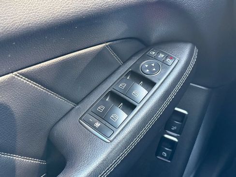 Used 2015 Mercedes-Benz GL 450 4MATIC image 40