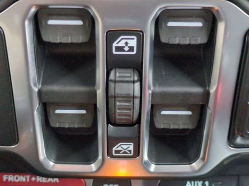 New 2026 Jeep Wrangler Unlimited Rubicon AWD/4WD image 22