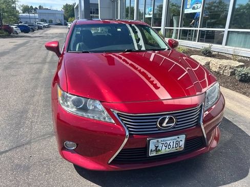 Used 2013 Lexus ES 350 w/ Luxury Pkg FWD image 11