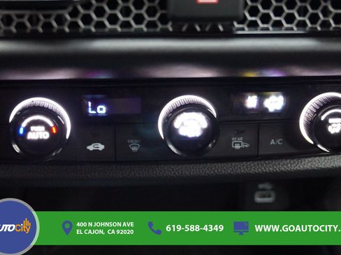 Used 2024 Honda HR-V Sport image 22