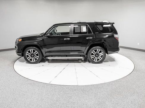 Used 2017 Toyota 4Runner Limited image 35