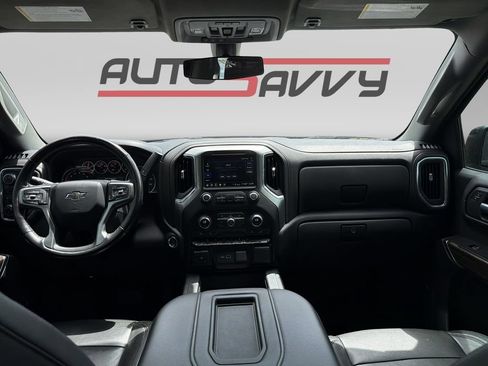 Used 2020 Chevrolet Silverado 1500 LT Trail Boss AWD/4WD image 17