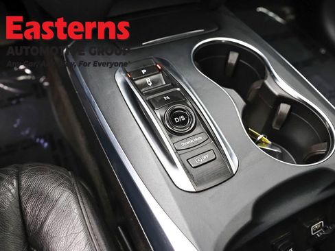 Used 2020 Acura MDX SH-AWD image 13