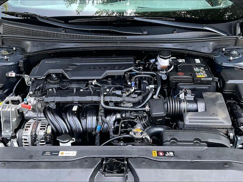 Certified 2024 Hyundai Elantra SEL FWD image 31