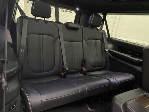 Used 2023 Jeep Grand Wagoneer L Series II AWD/4WD image 26