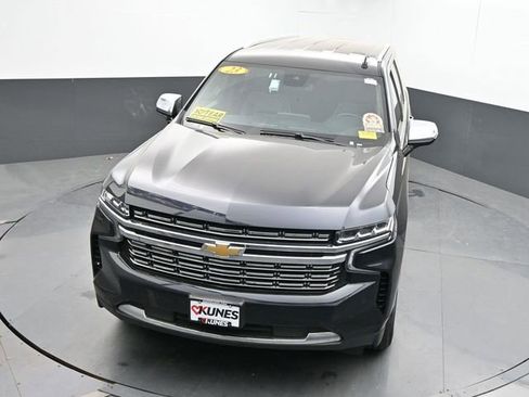 Used 2023 Chevrolet Suburban Premier AWD/4WD image 42