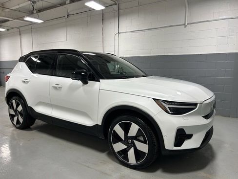 Certified 2024 Volvo XC40 Recharge Ultimate w/ Protection Package Premier image 4
