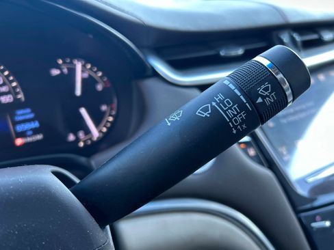 Used 2017 Cadillac XTS Luxury w/ Driver Awareness Package image 27