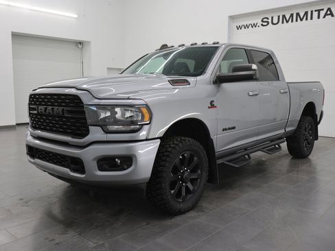 Used 2022 RAM 2500 Big Horn w/ Night Edition image 7