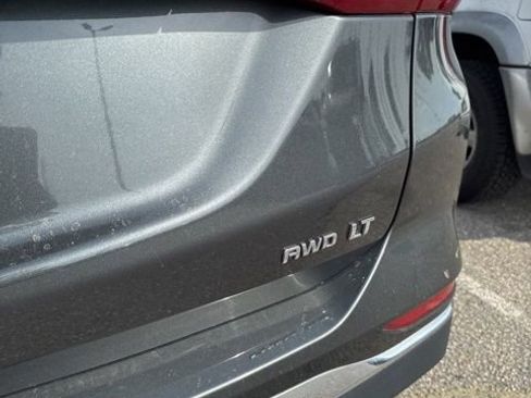 Used 2020 Chevrolet Equinox LT image 8