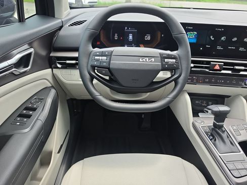 New 2027 Kia Sportage EX FWD image 14