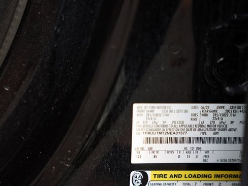 Certified 2022 Ford Expedition Platinum image 41